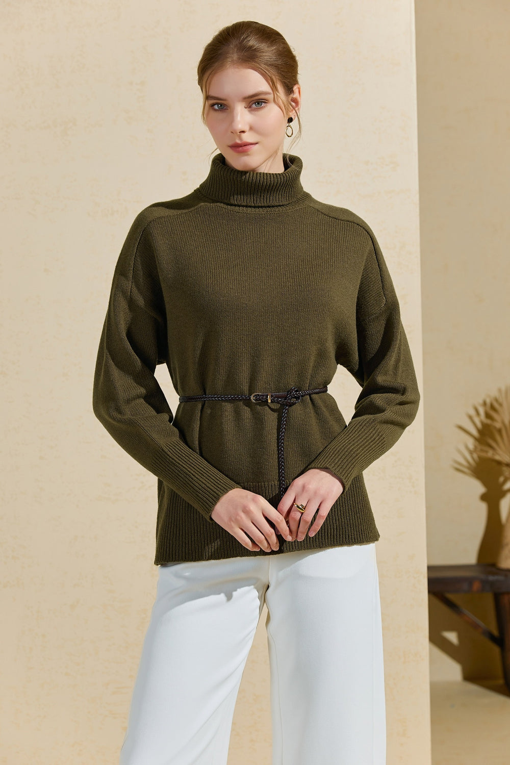 KHAKI