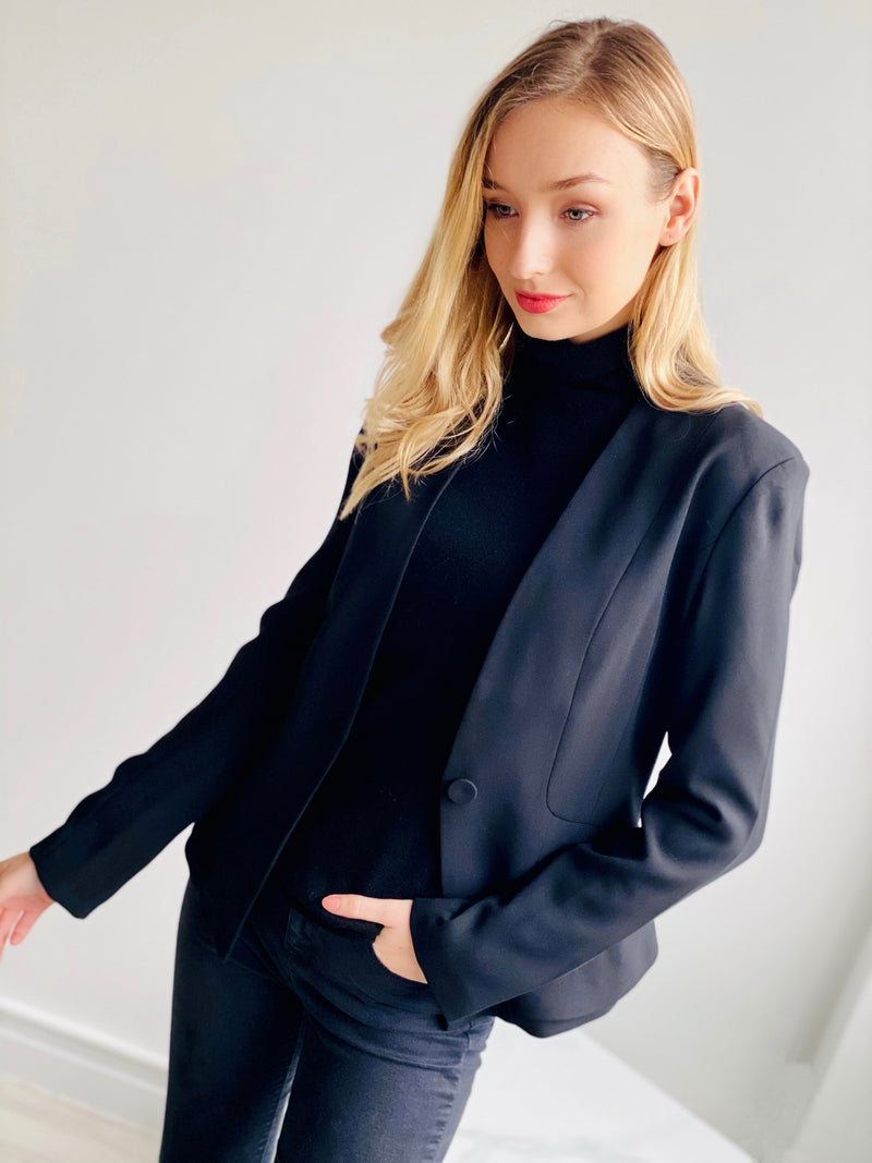 SOPHIA RUFFLE JACKET