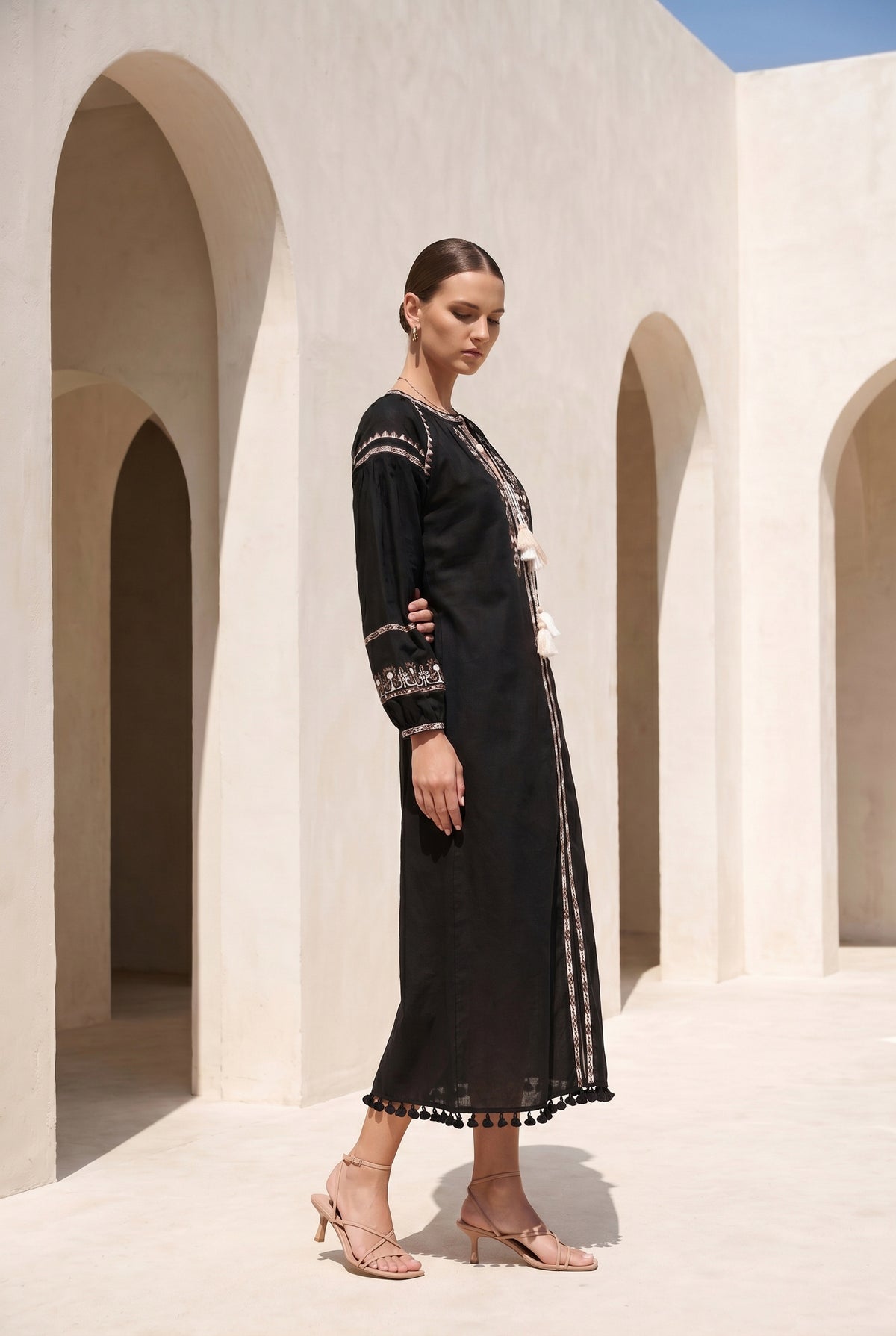 MAPLE EMBROIDERED DRESS