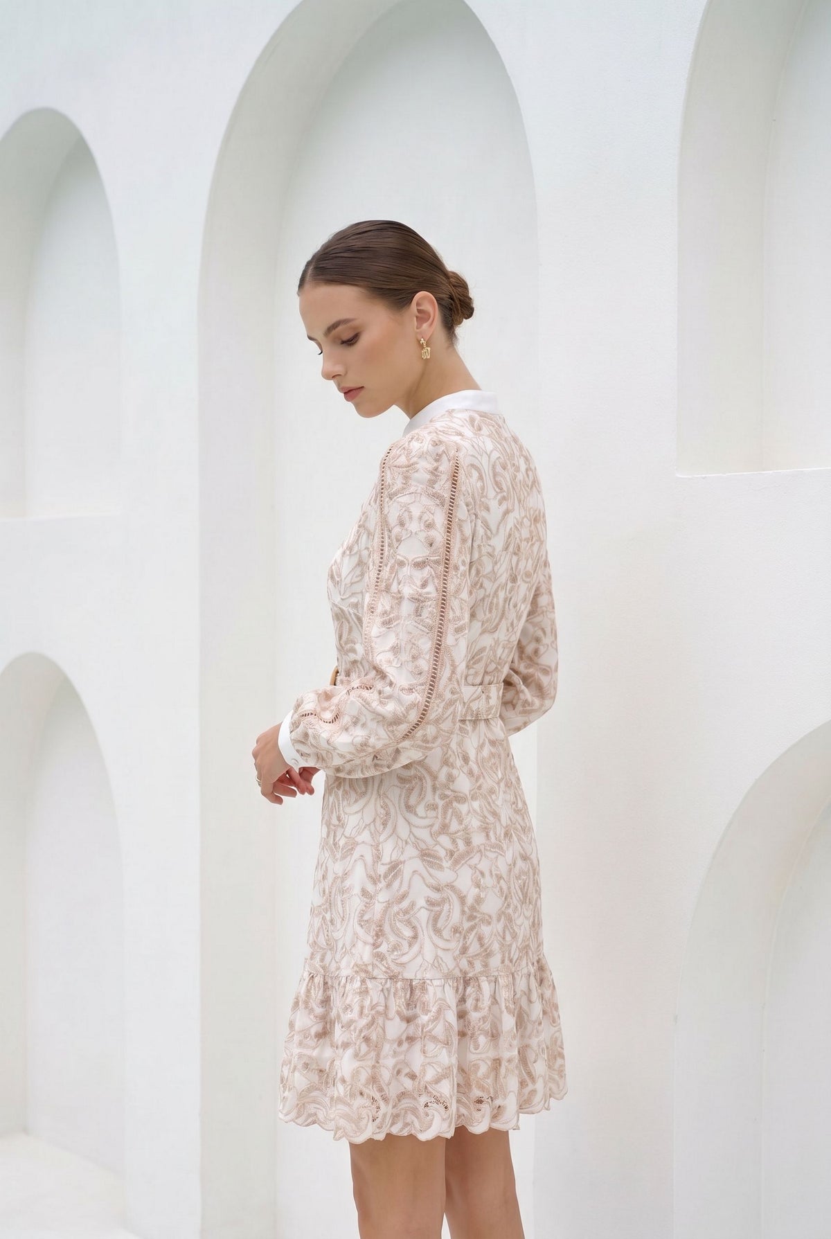 NAOMI V NECK LONG SLEEVES SHORT DRESS