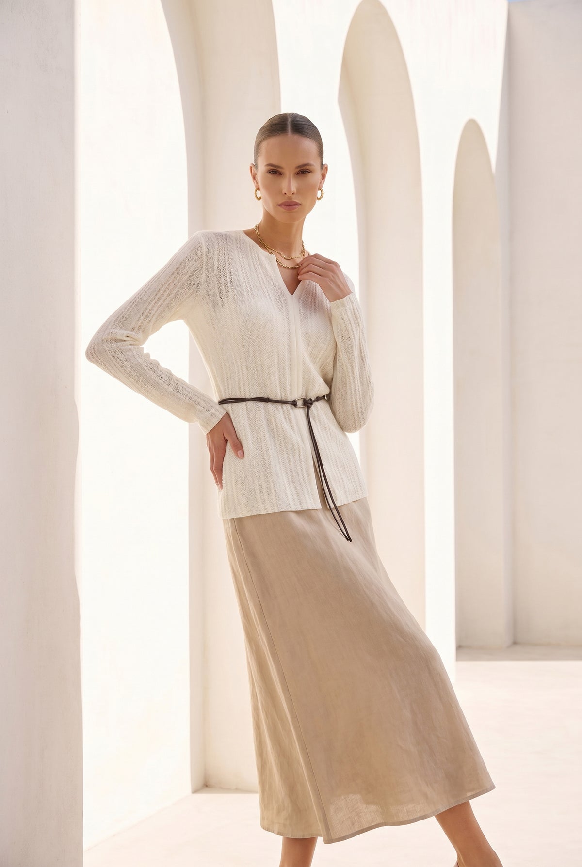 DAHLIA BELTED WOOL SWEATER