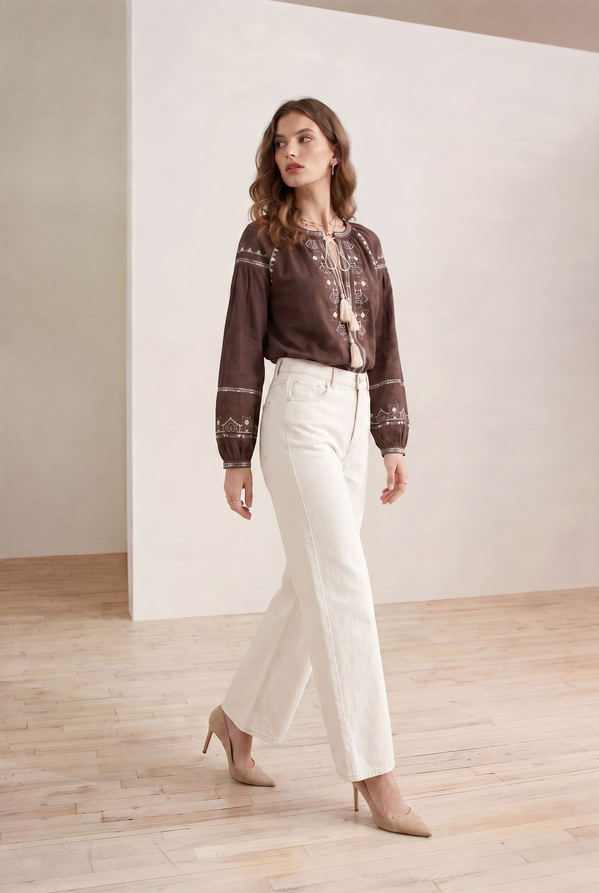 MAPLE EMBROIDERED BLOUSE