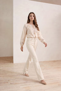 MAPLE EMBROIDERED BLOUSE