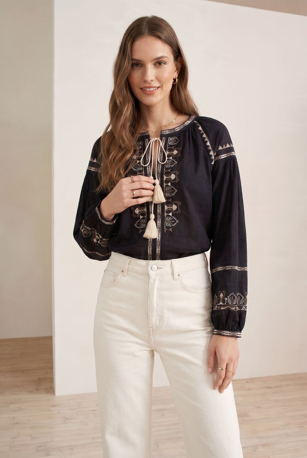 MAPLE EMBROIDERED BLOUSE