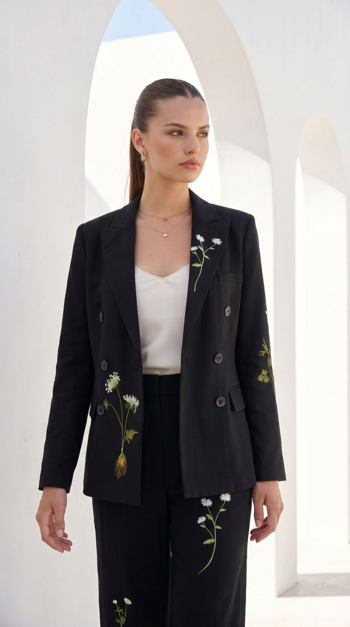 AMELIA EMBROIDERED JACKET