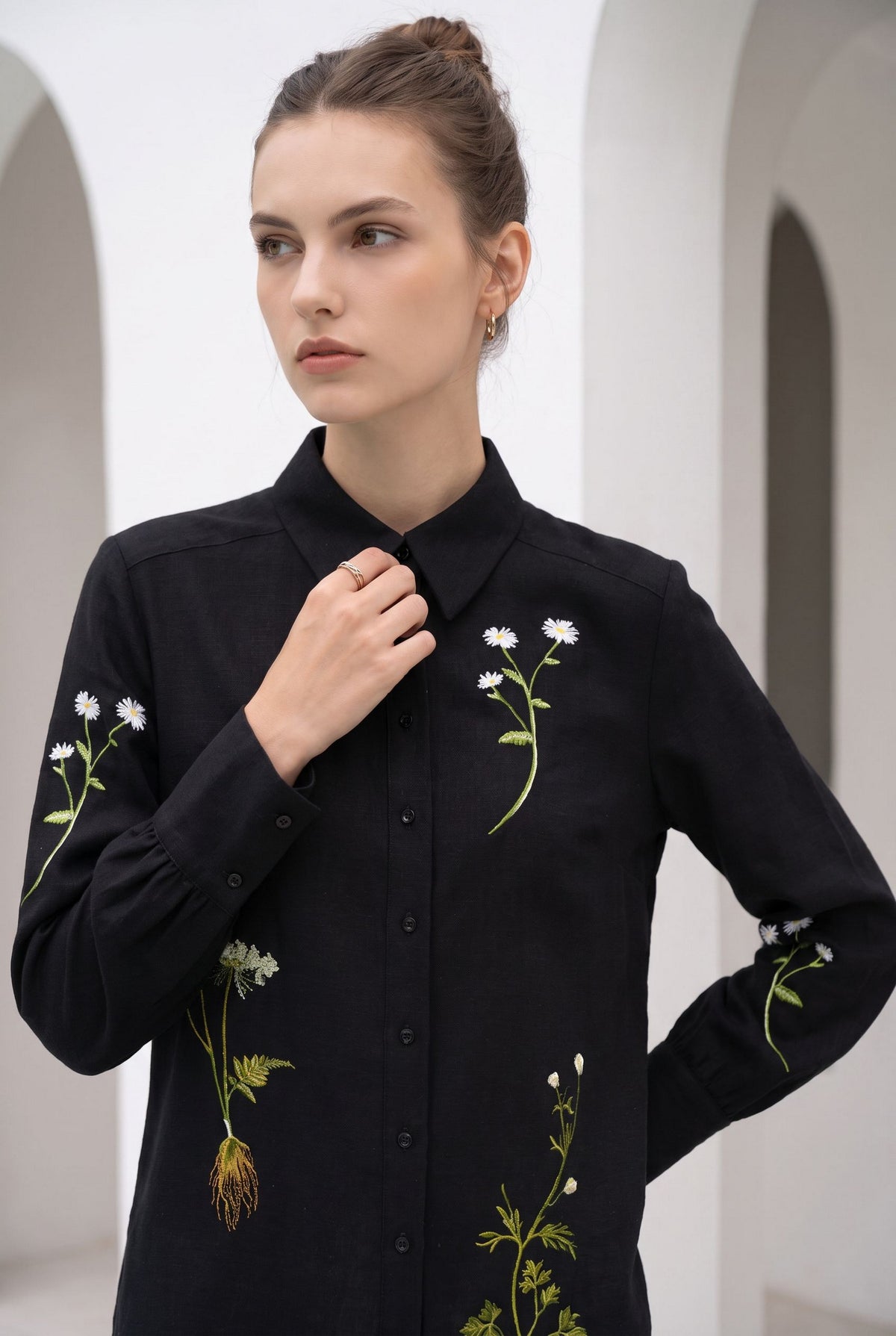 AMELIA EMBROIDERED SHIRT