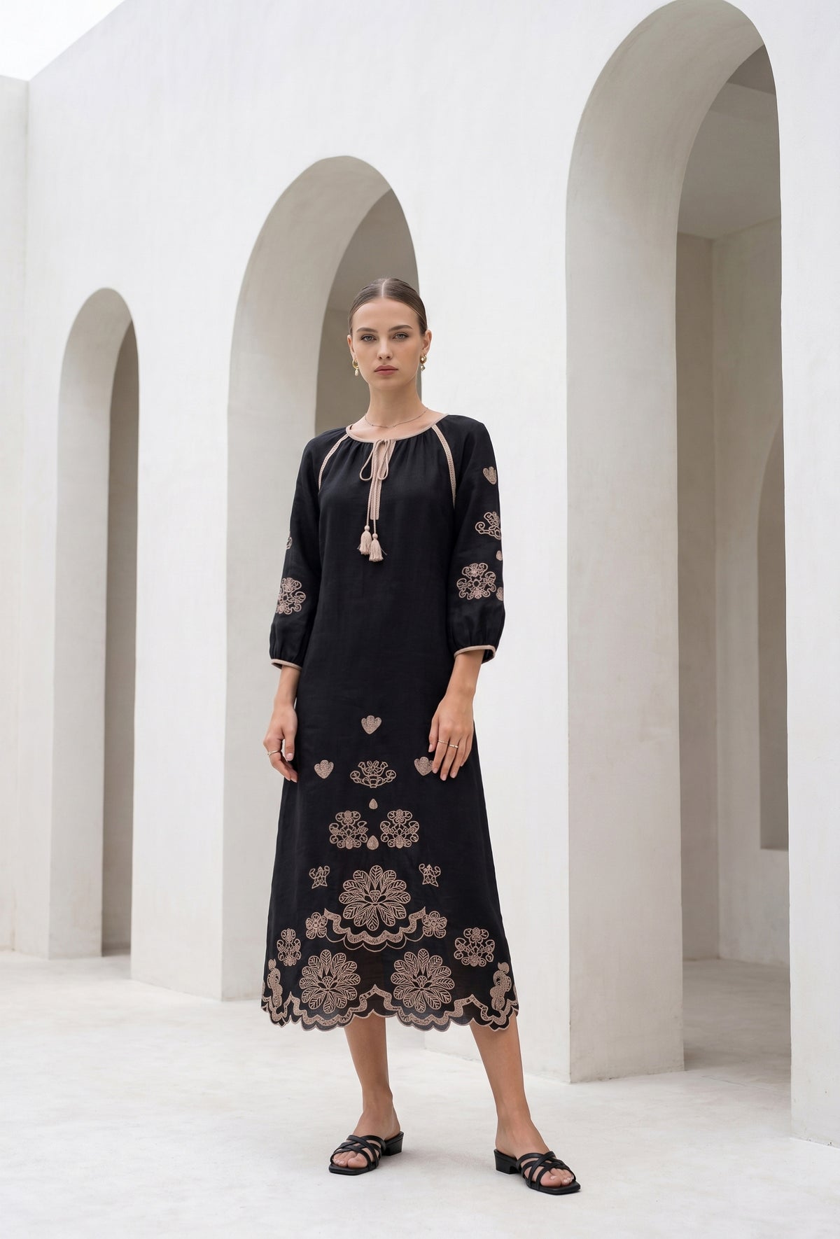 MARGUERITE EMBROIDERED DRESS