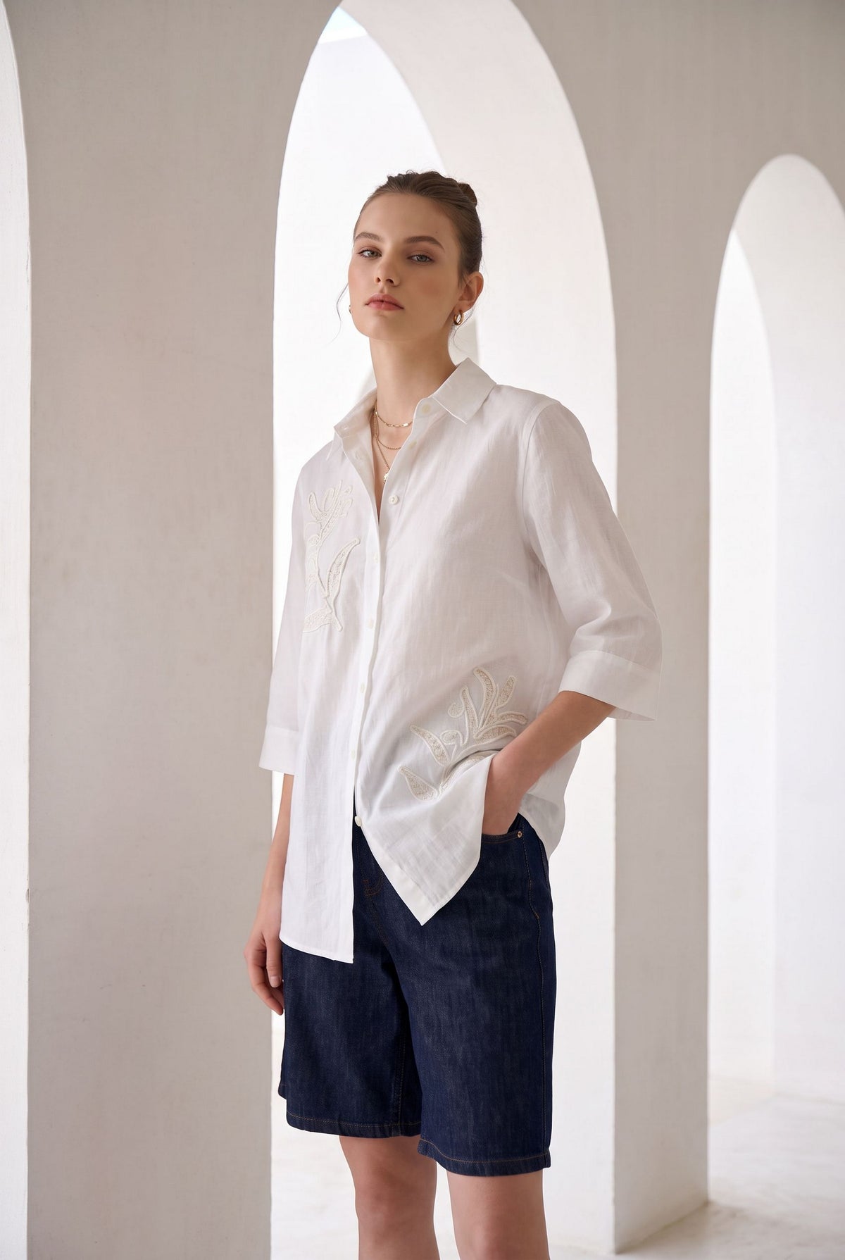 JOLIE EMBROIDERED SHIRT