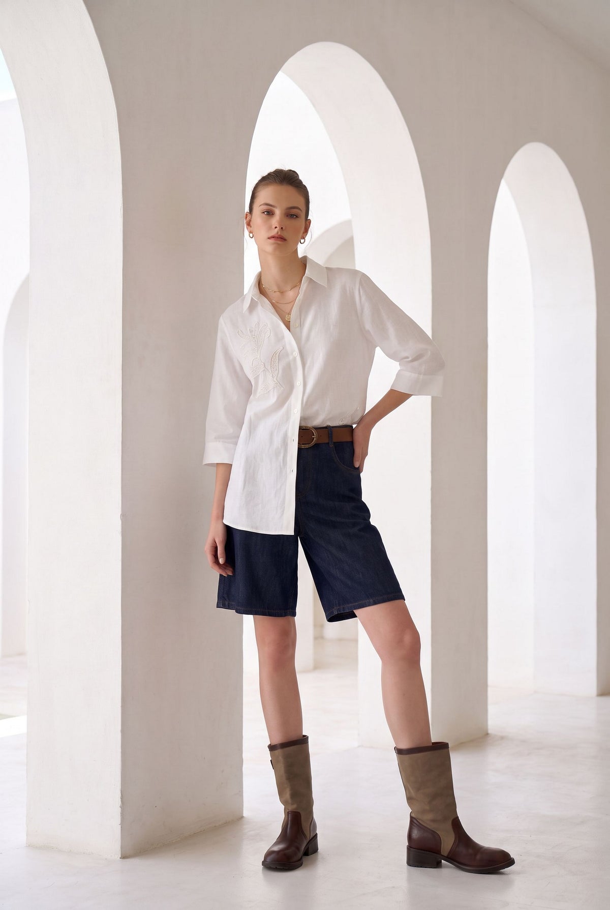 JOLIE EMBROIDERED SHIRT
