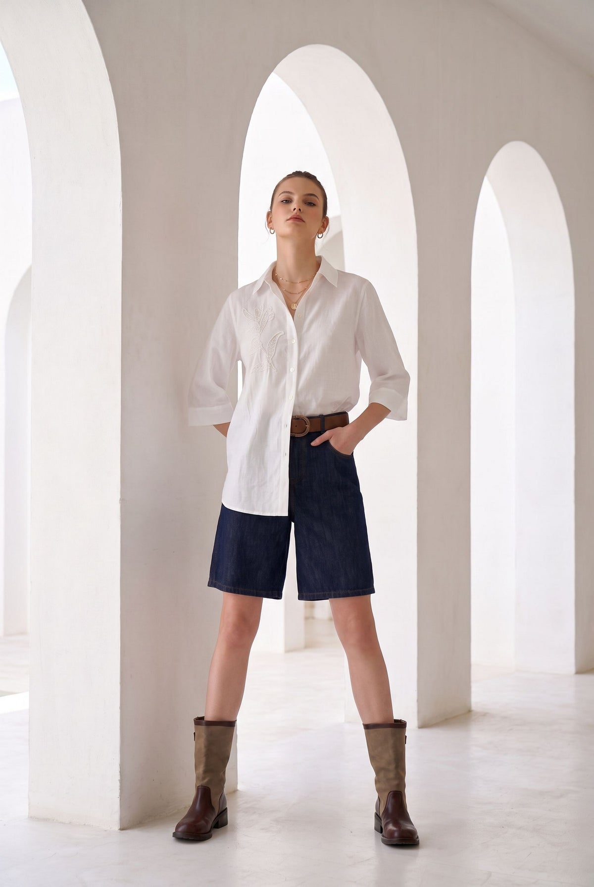 JOLIE EMBROIDERED SHIRT