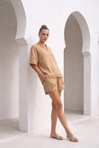 IVY EMBROIDERED BLOUSE