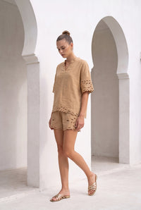 IVY EMBROIDERED BLOUSE