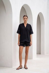 IVY EMBROIDERED BLOUSE