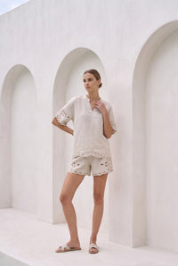 IVY EMBROIDERED BLOUSE