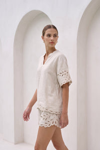 IVY EMBROIDERED BLOUSE