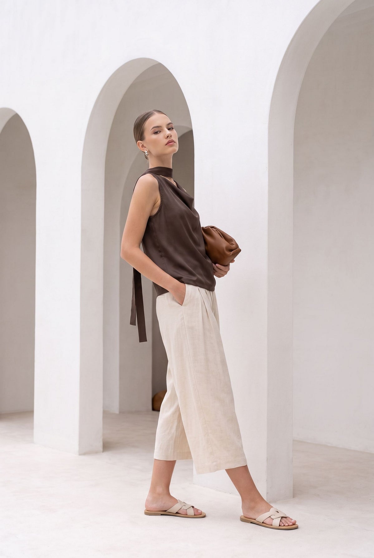 ARIA CAPRI PANTS