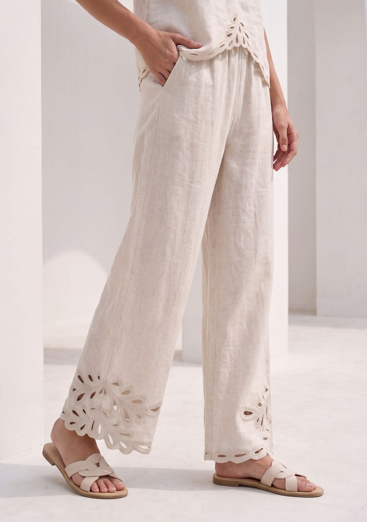 IVY EMBROIDERED PANTS